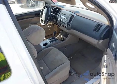 2005 Toyota Tacoma из США, поврежденный, VIN 5TETX22N55Z125063